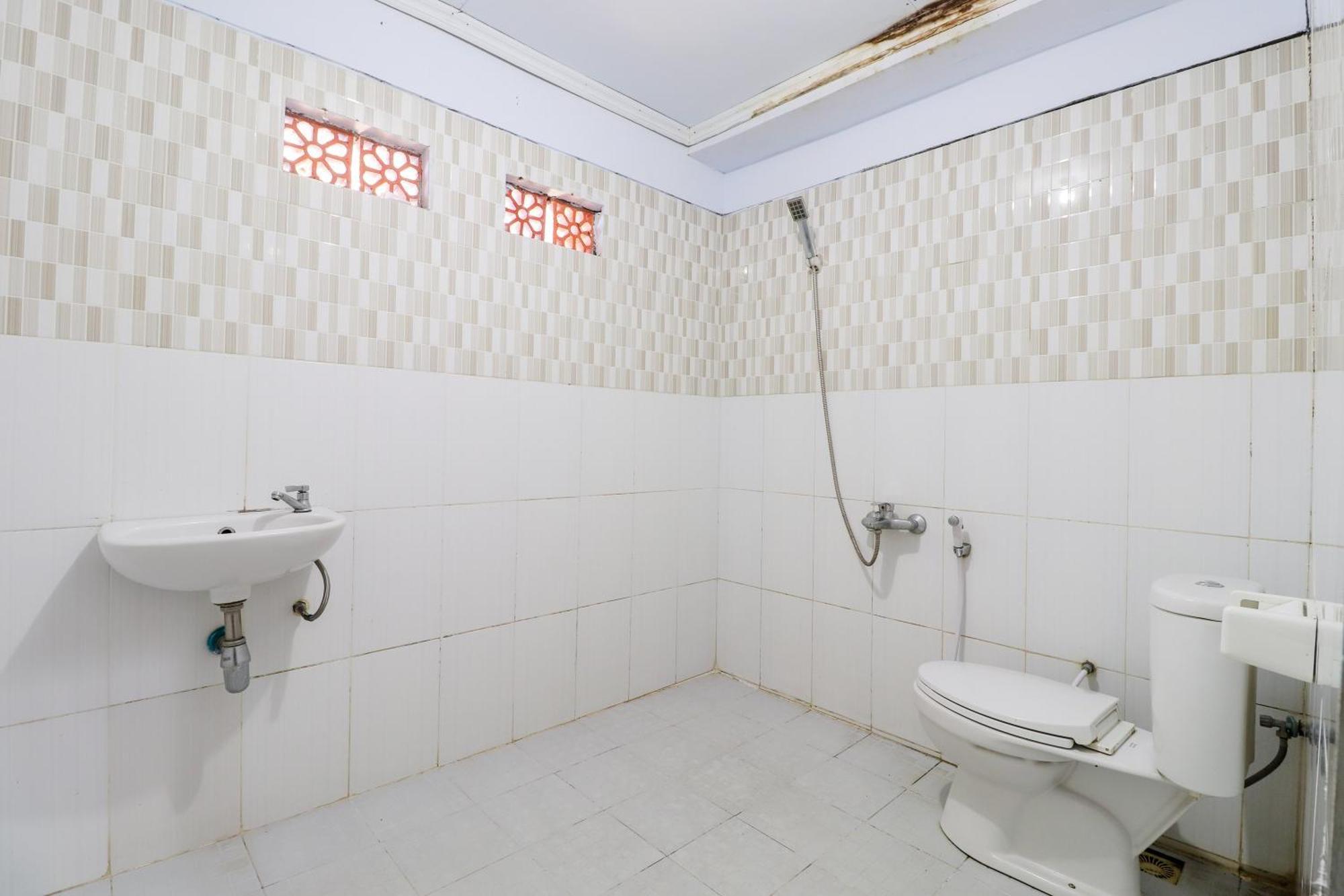 דירות מגלאנג Nurudin House מראה חיצוני תמונה