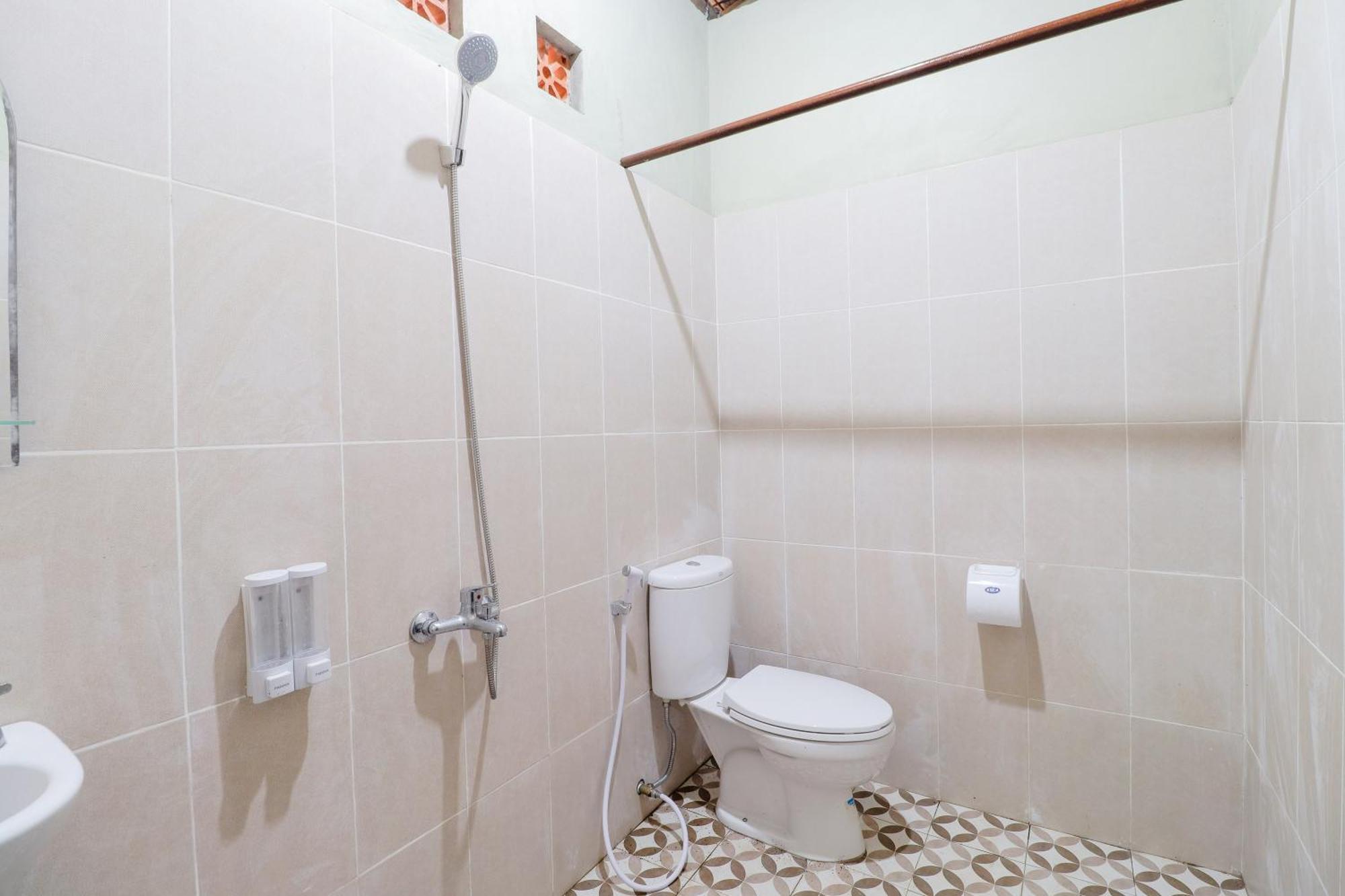 דירות מגלאנג Nurudin House מראה חיצוני תמונה